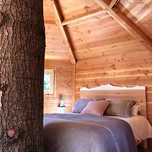 Cabanes Als Arbres Sant Hilari Sacalm