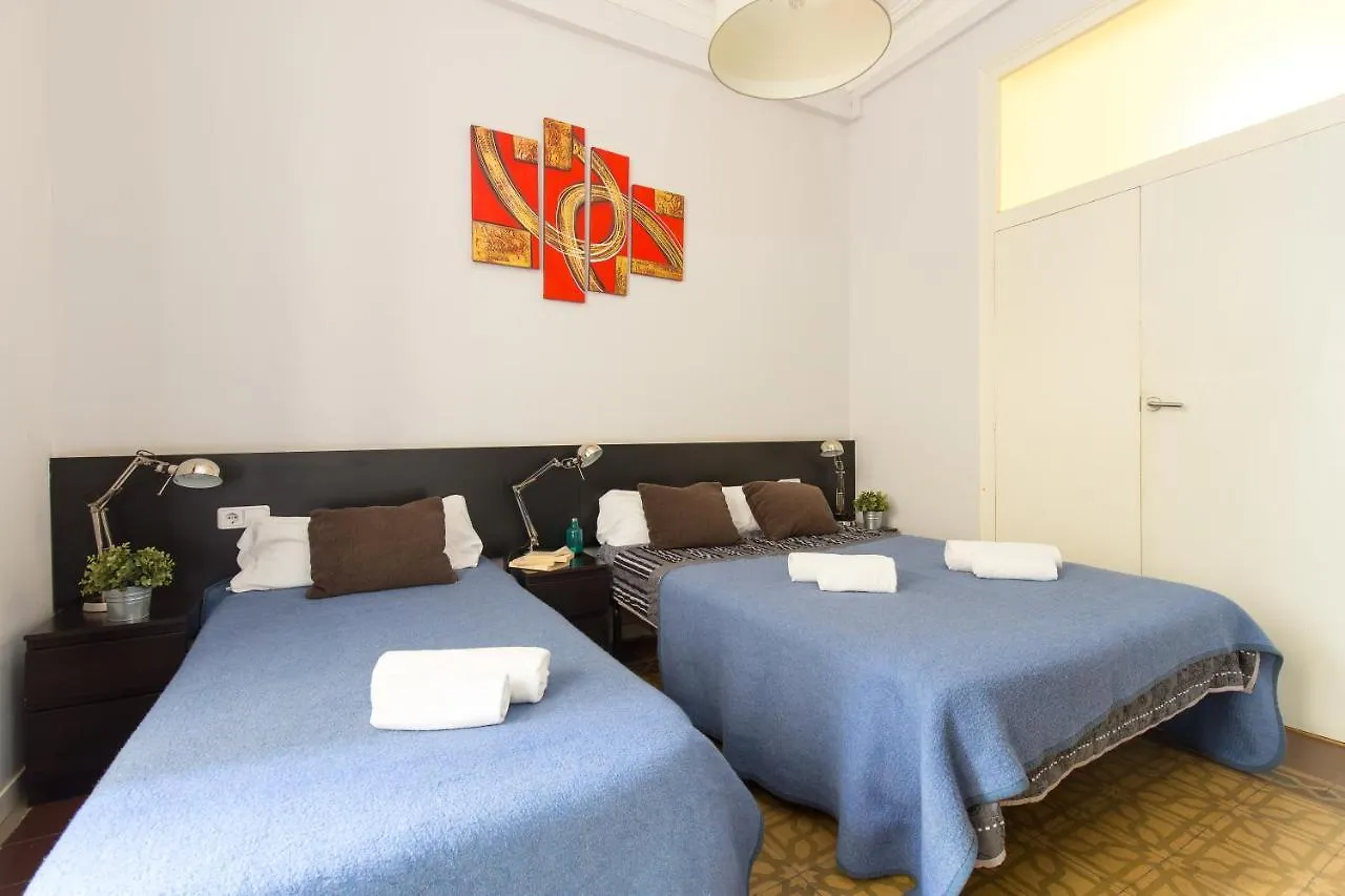 Apartment Key Plaza Universidad - Gran Via Barcelona