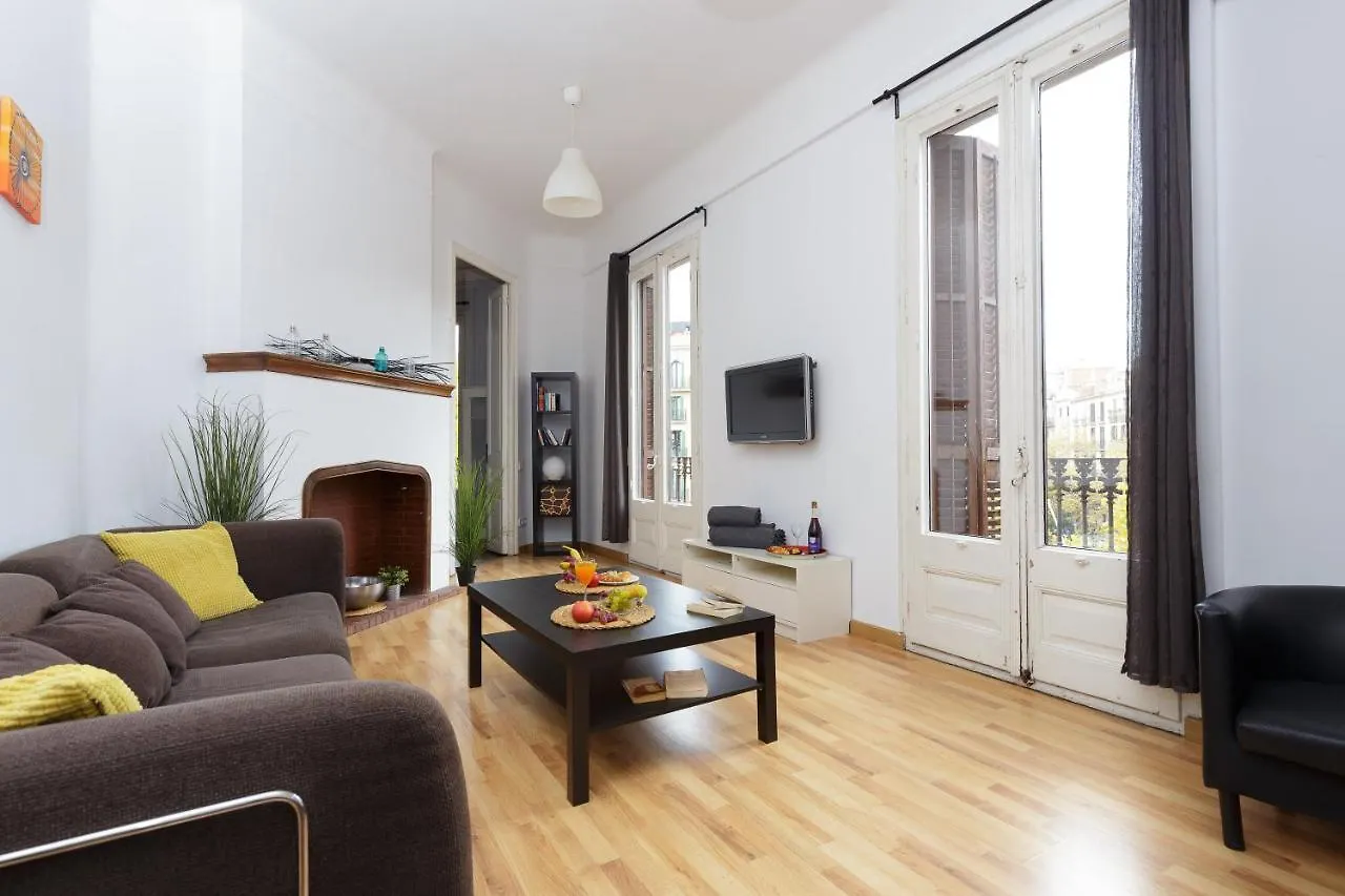 Key Plaza Universidad - Gran Via Barcelona Apartment