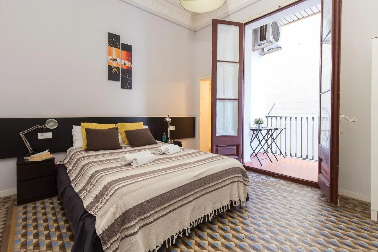 Apartment Key Plaza Universidad - Gran Via Barcelona Spain